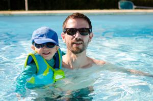 piscine-pere-fils